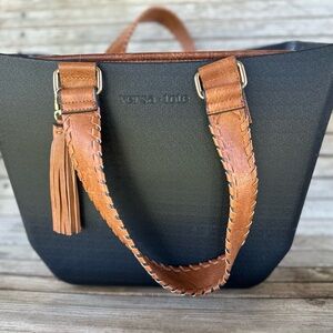 Custom VersaTote with Accessories!
